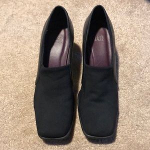 Canvas and leather heel